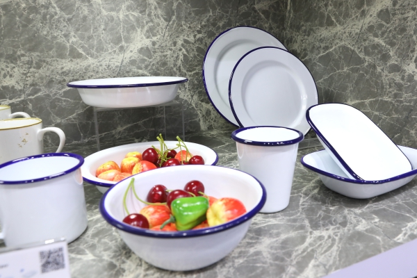 Enamelware on tagasi – ja see on kõikjal!