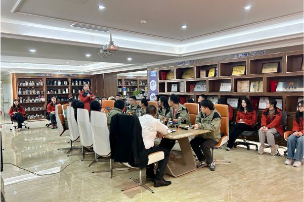 Shenzheni kontoris peetud sunnexi toote- ja ärioskuste koolitus